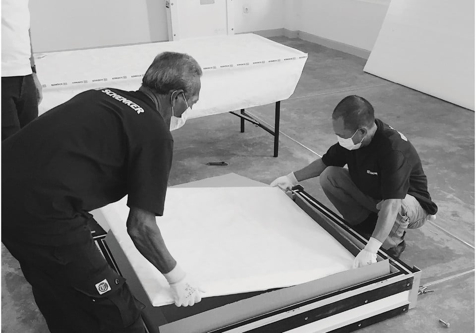 Art Handling